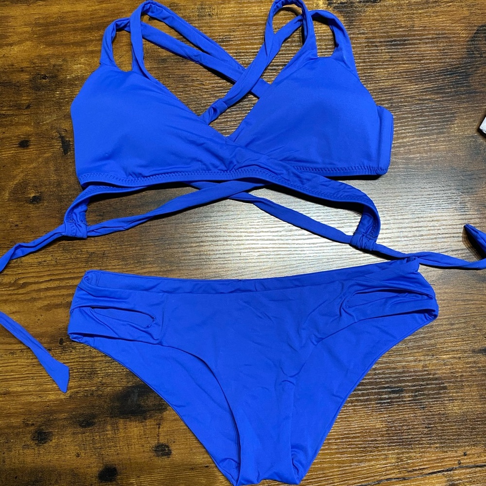 BECCA bikini set